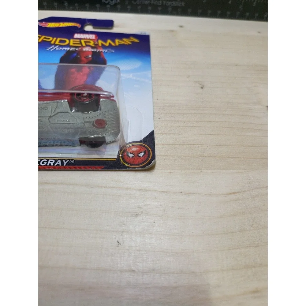 Hot Wheels Marvel Spider-Man Homecoming Teegray 2016
